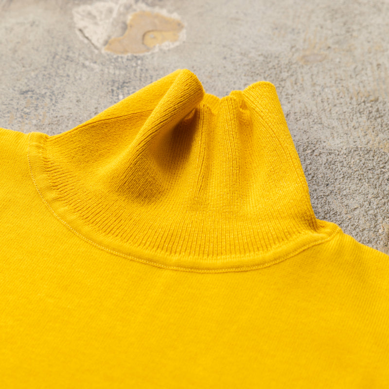 Italian-Sourced Turtleneck for Understated Elegance