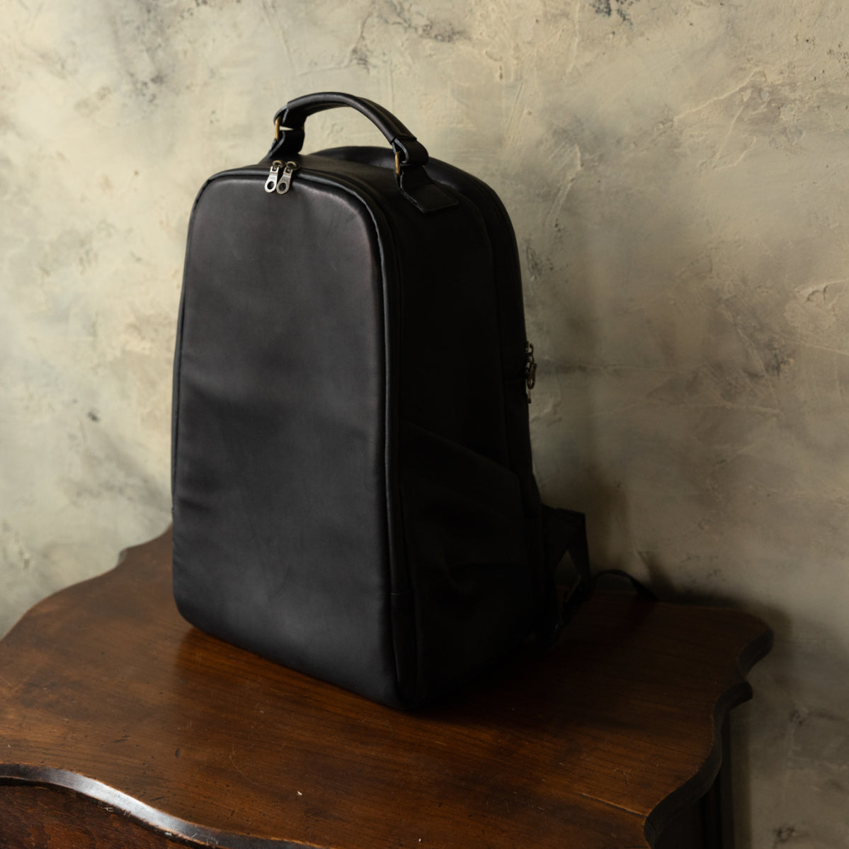 Luxe Waterproof Leather Backpack - For 30 & Up
