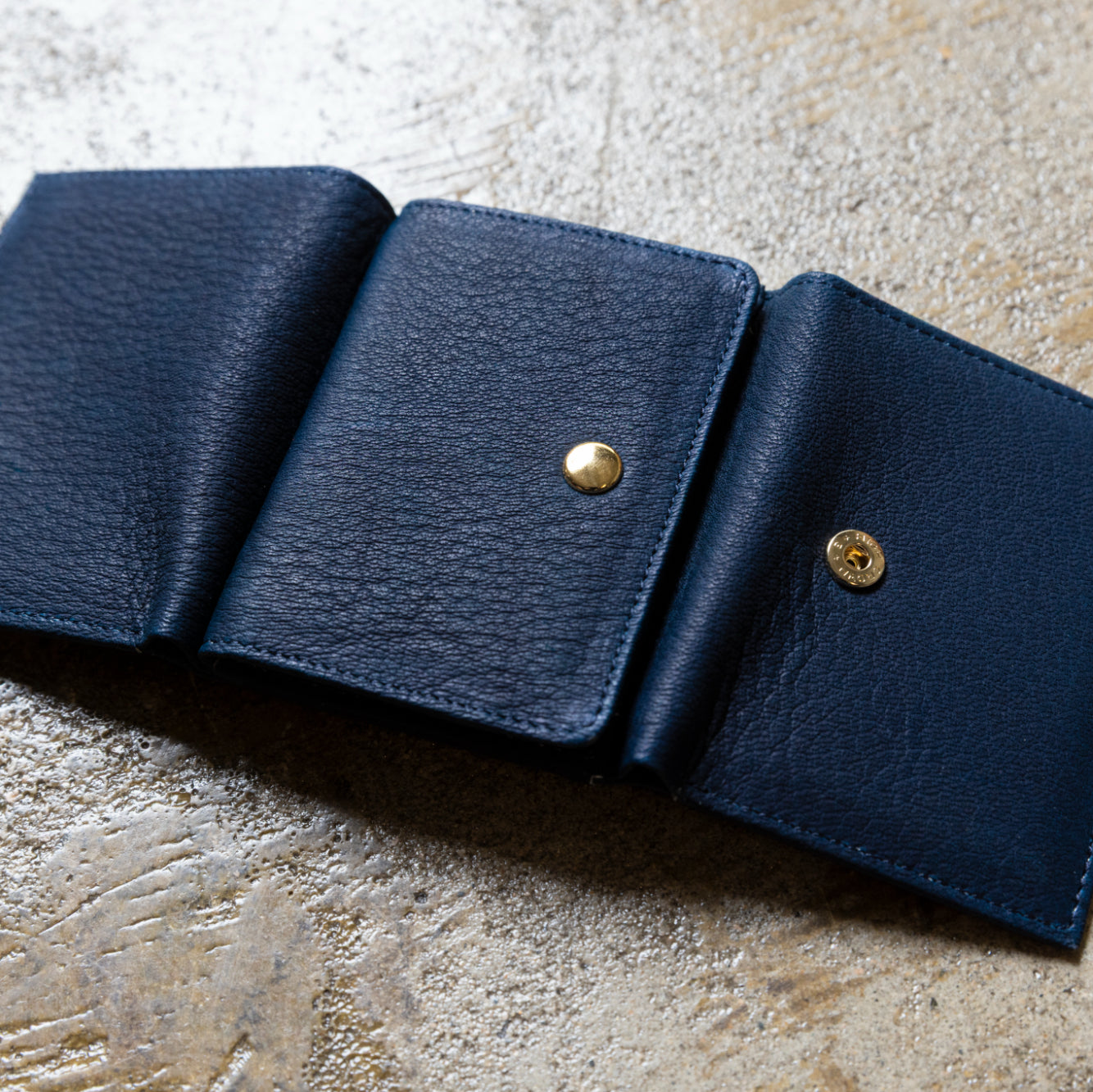 rifold Wallet — Premium Touch (7 Colors)