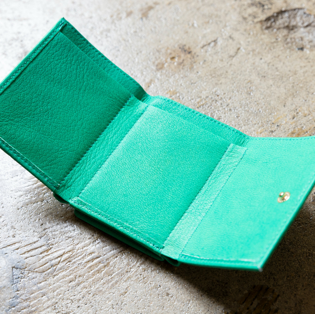 rifold Wallet — Premium Touch (7 Colors)