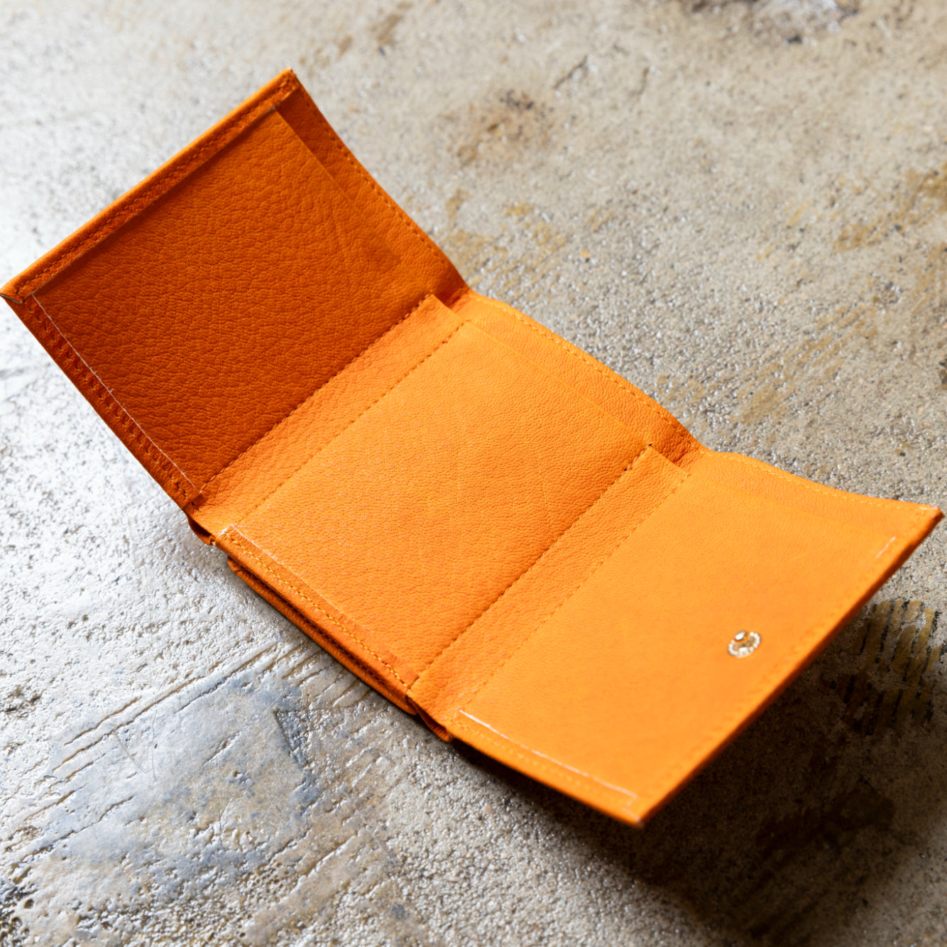 rifold Wallet — Premium Touch (7 Colors)