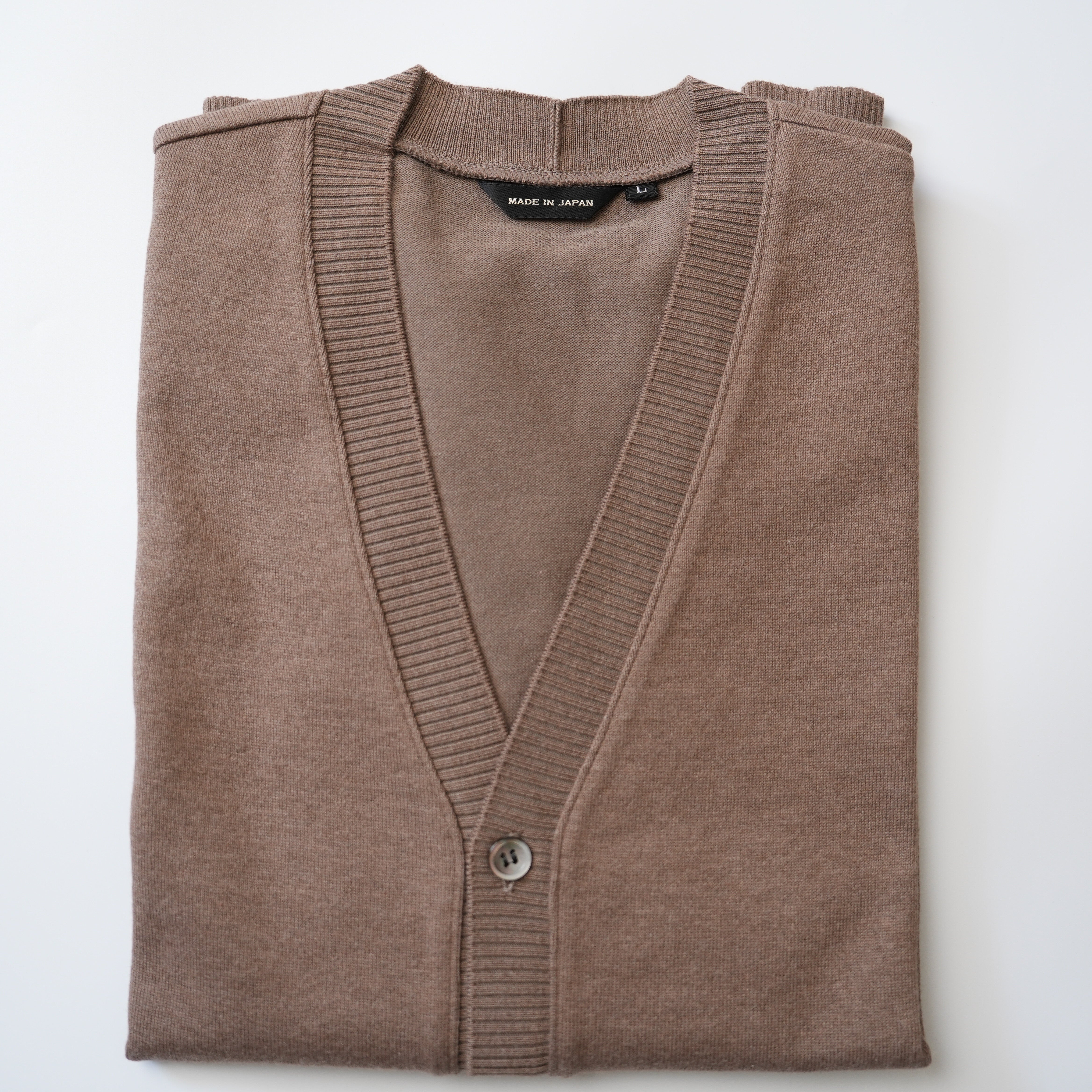 Effortlessly Elegant: Cashmere-Cotton Signature Cardigan