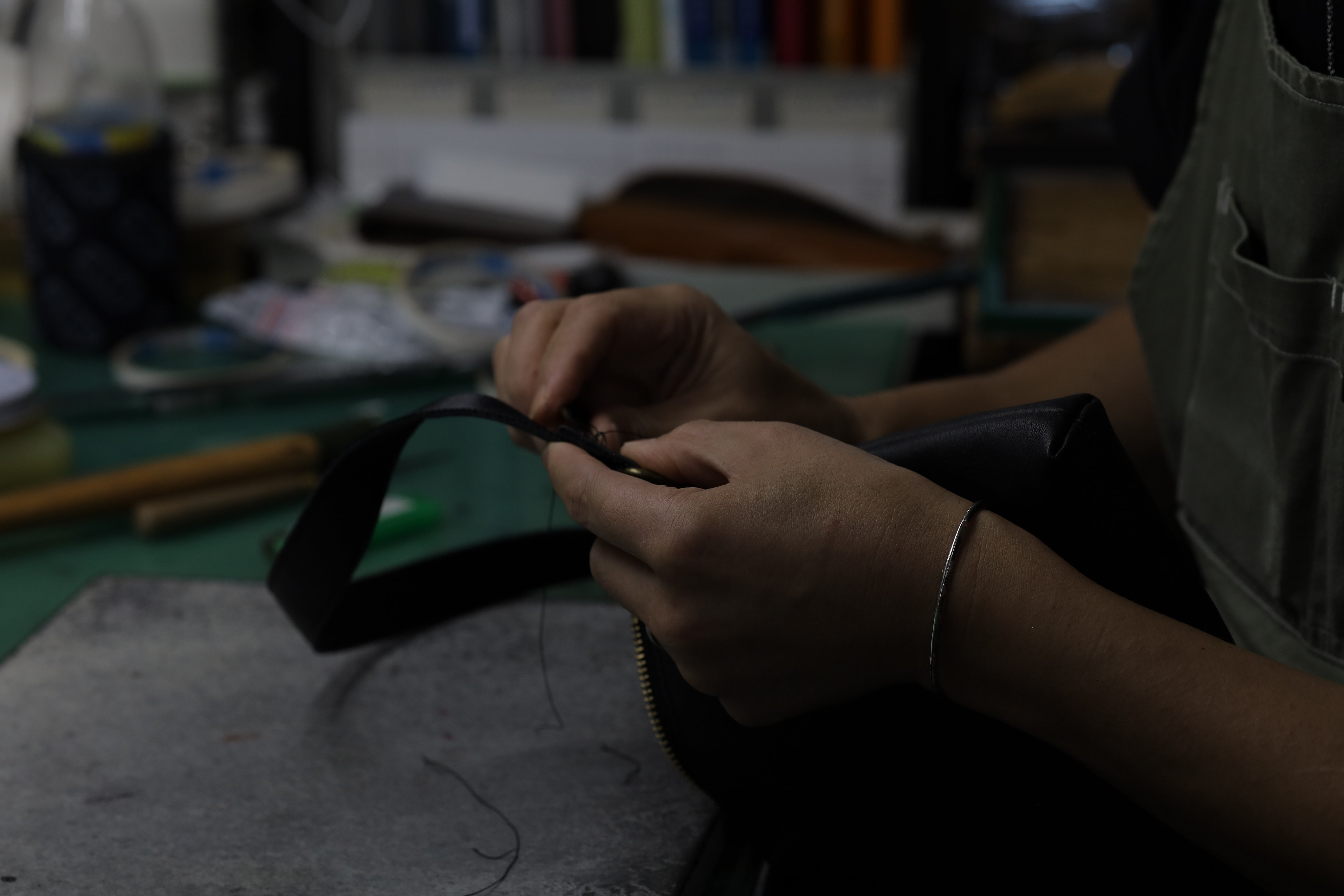 Handmade Japanese Full-Grain Leather Crossbody / Body Bag- Trusted by Japanese Users: 99.4% Satisfaction Rate on Our Domestic Site