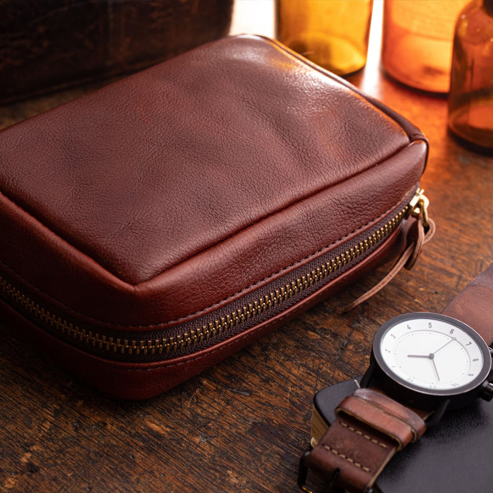 Square Journey Pouch - Update your Travel Style