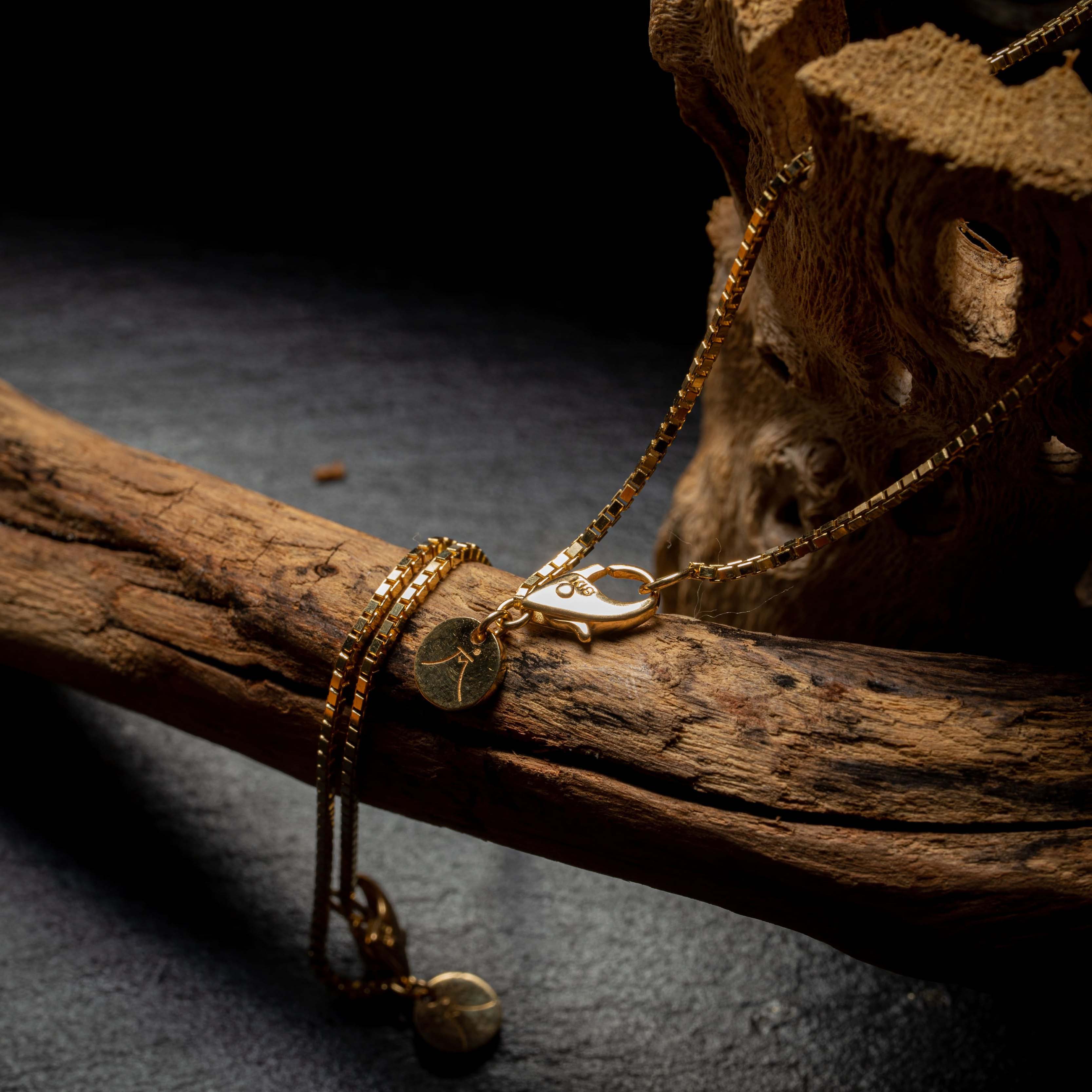 18K Gold Bracelet - 18cm