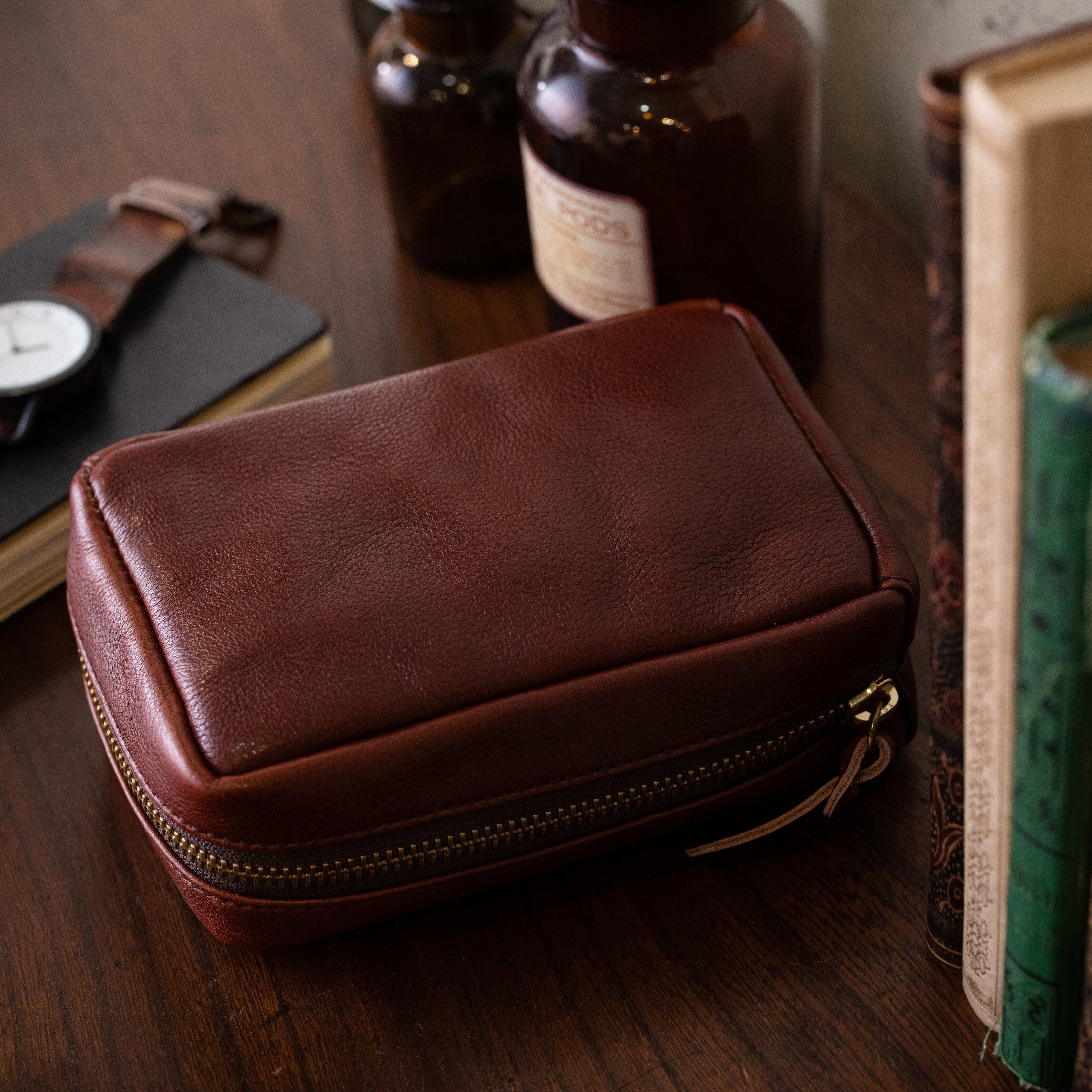 Square Journey Pouch - Update your Travel Style
