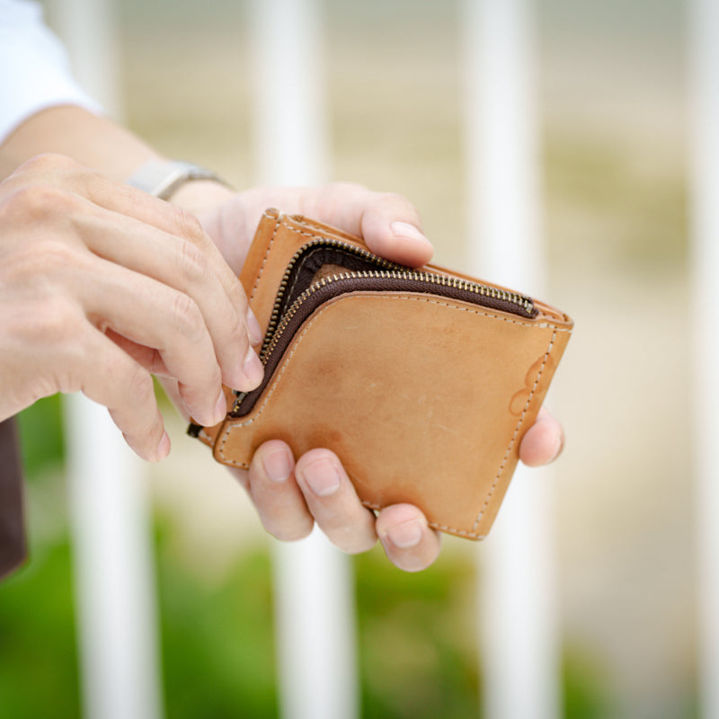 Level Up with this Genuine Leather Compact Wallet