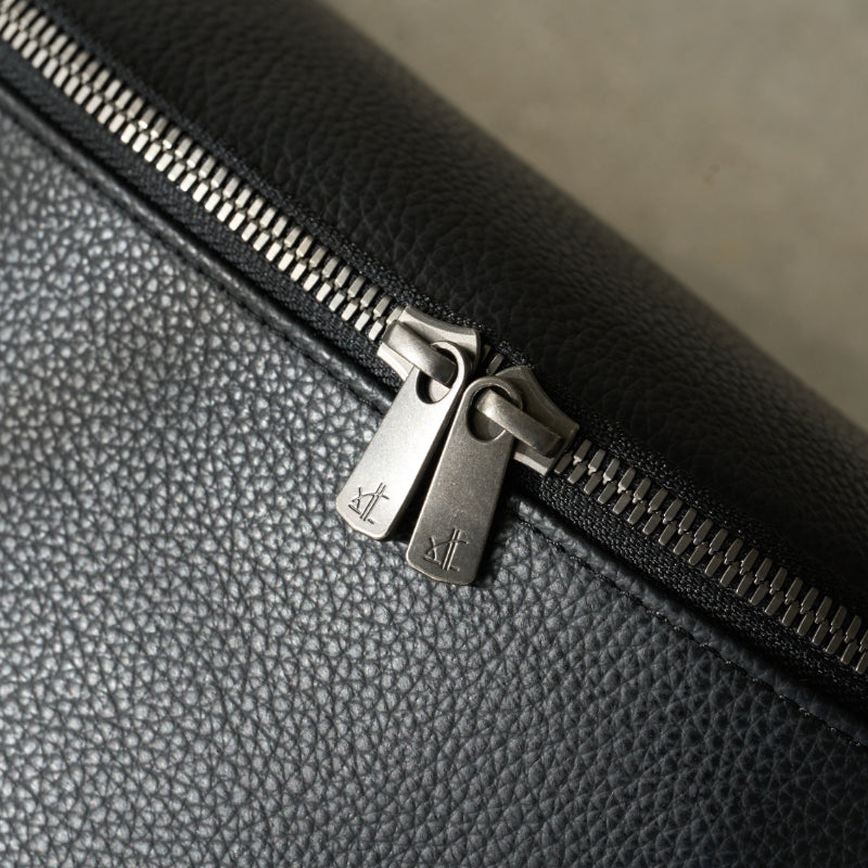 "Waist Bag": A Mature Luxury Crafted from High-Quality Leather.