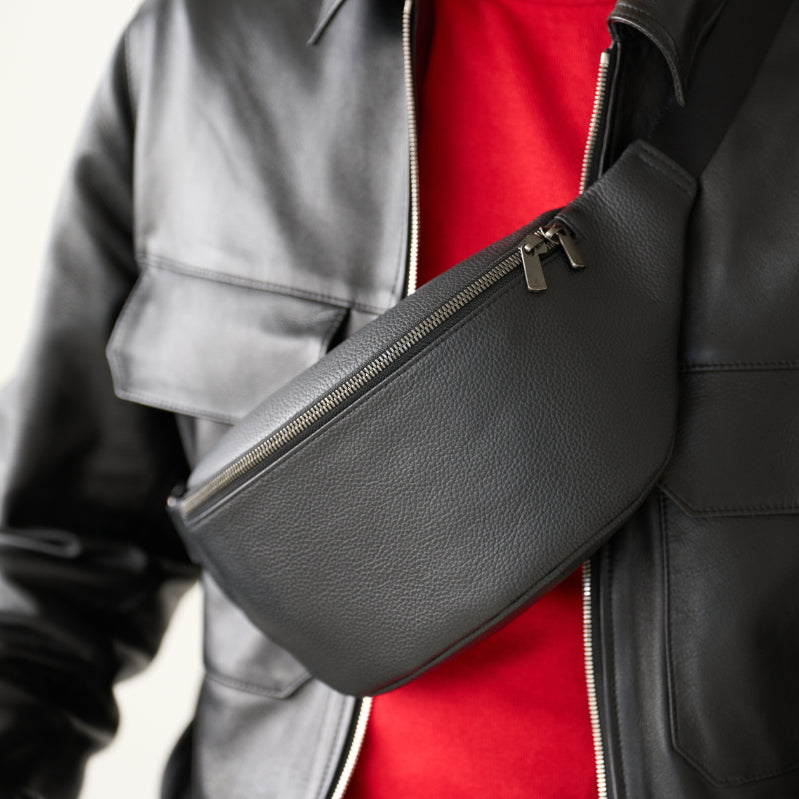 "Waist Bag": A Mature Luxury Crafted from High-Quality Leather.