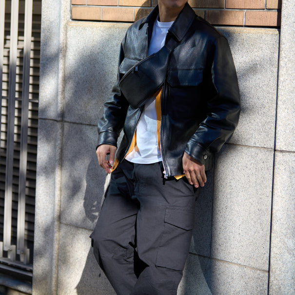 "Waist Bag": A Mature Luxury Crafted from High-Quality Leather.