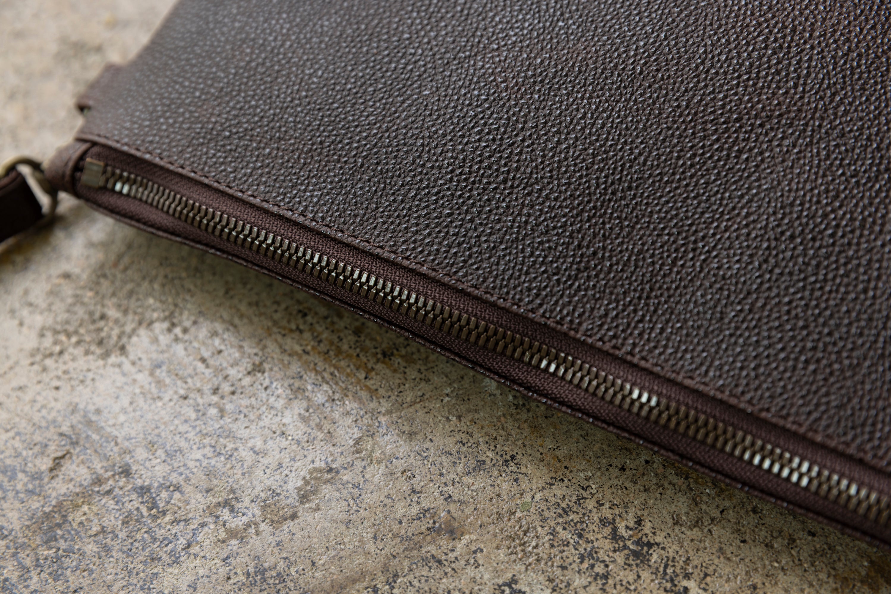 "Diamond of Leather" Black Zan Leather Shoulder Bag (Large)