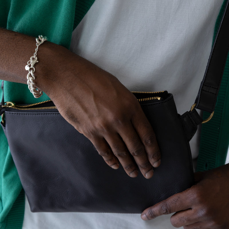 Handmade Japanese Full-Grain Leather  Crossbody / Body Bag- Trusted by Japanese Users: 99.4% Satisfaction Rate on Our Domestic Site