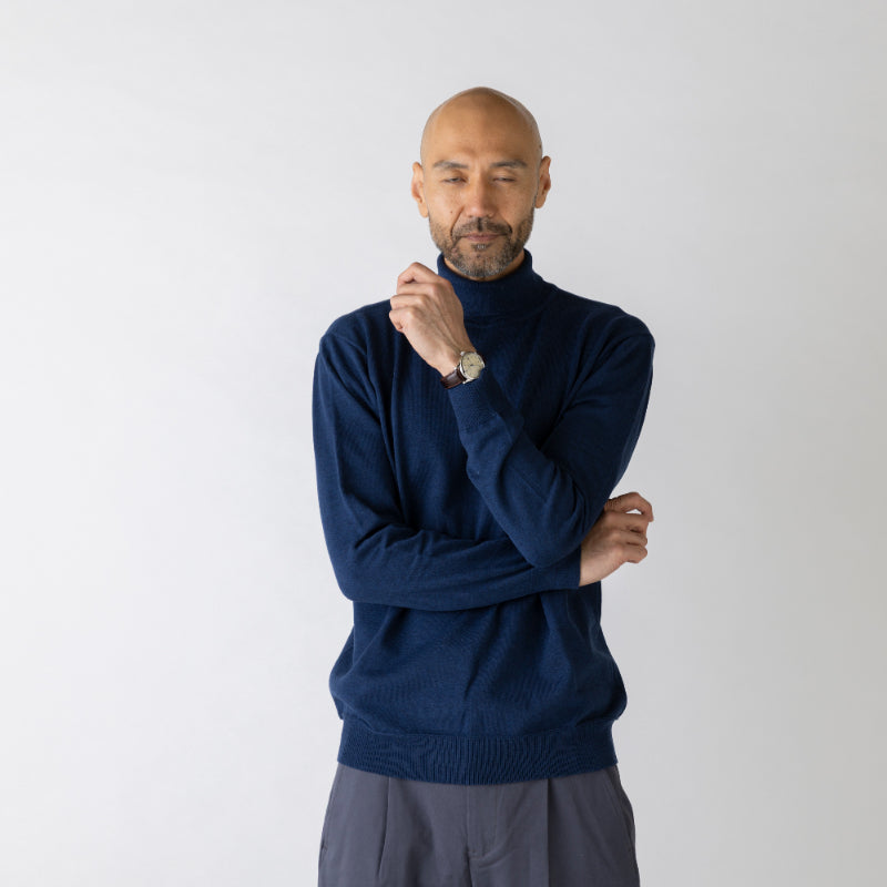 Italian-Sourced Turtleneck for Understated Elegance