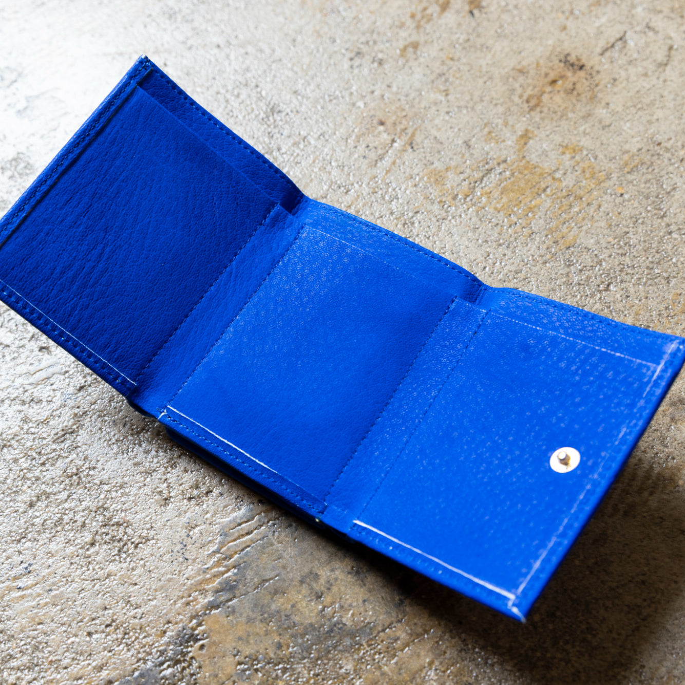 rifold Wallet — Premium Touch (7 Colors)