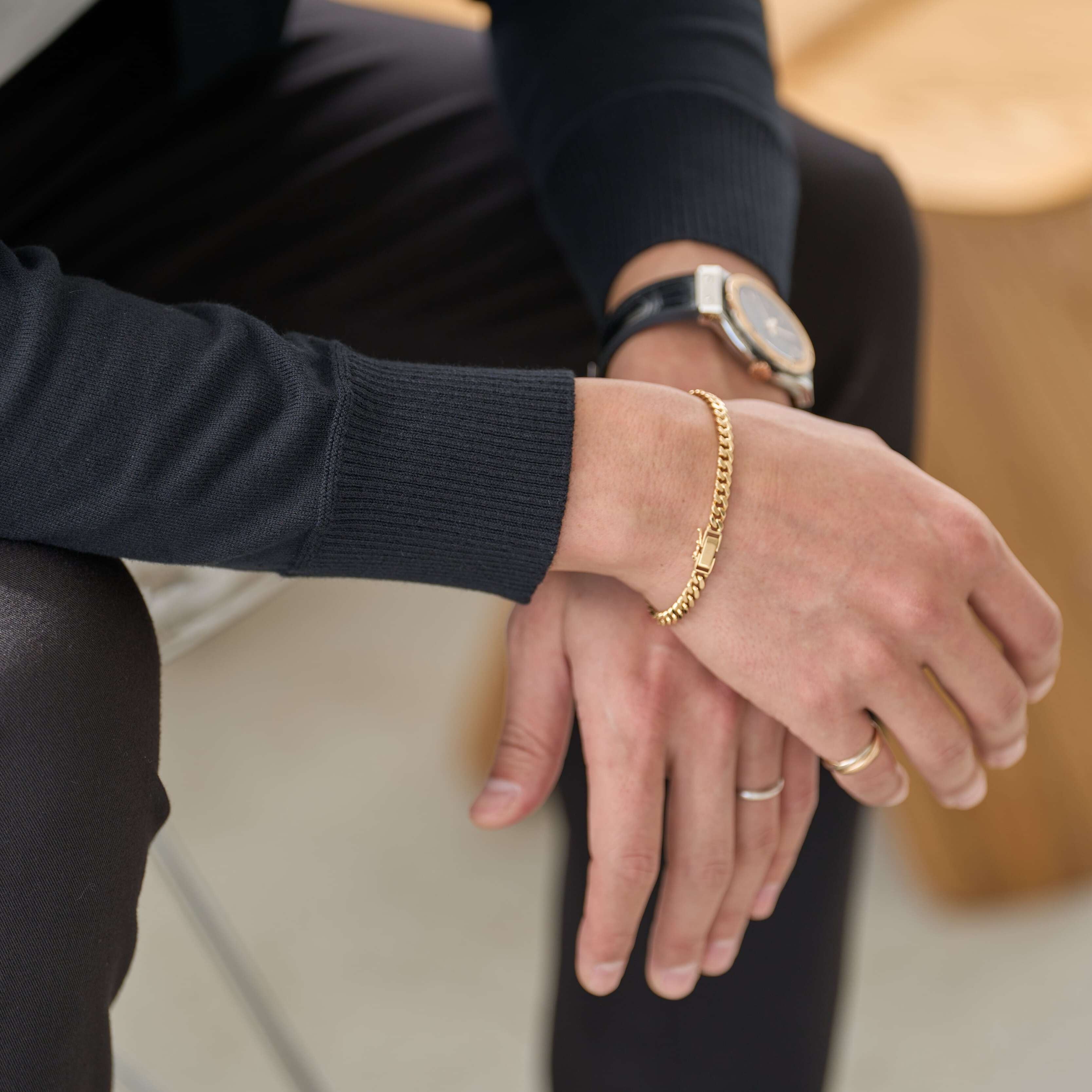 K18 "Gold Kihei (Curb Chain)" *Authentic Weight, Luster, and Sophistication for Your Wrist*