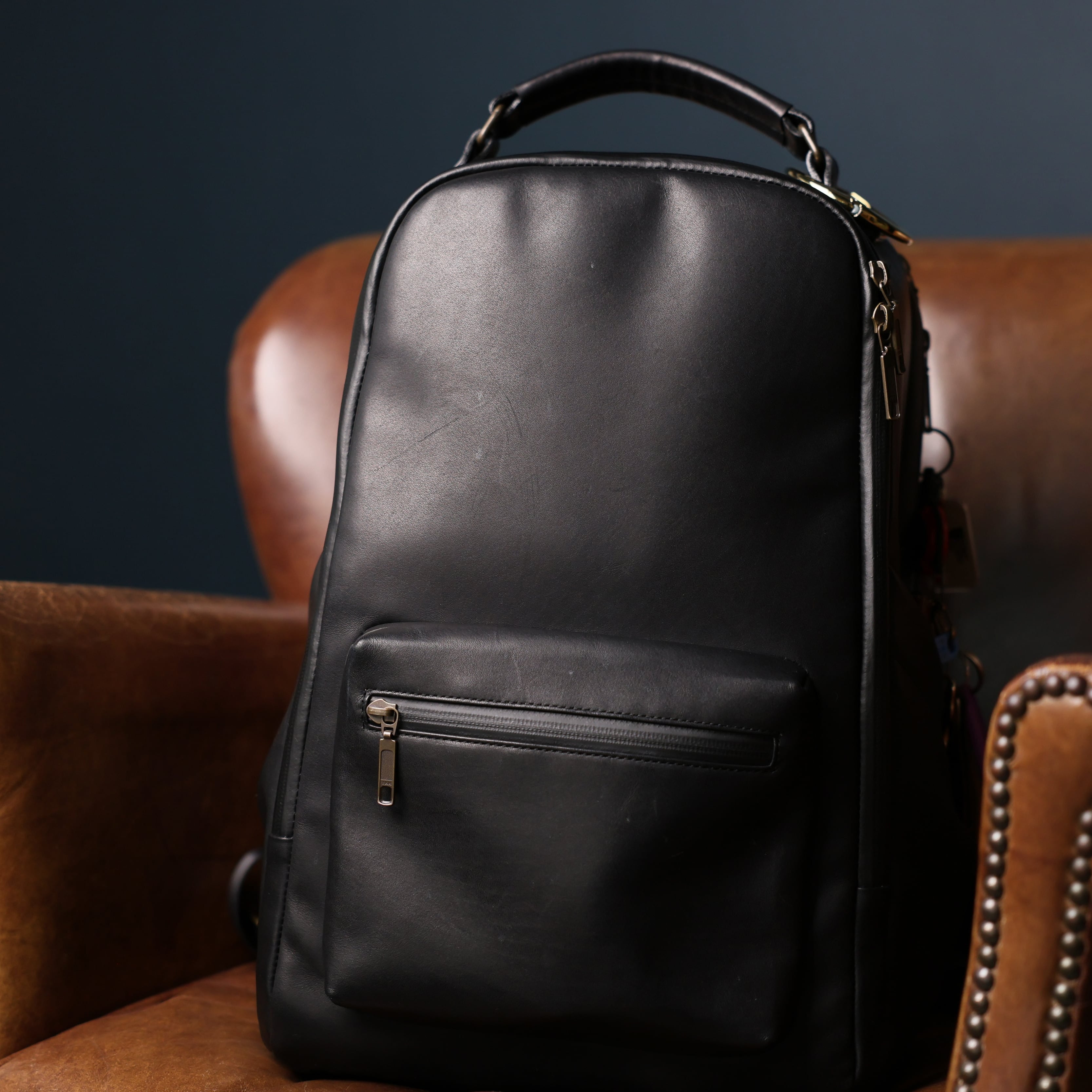 Elegant “waterproof leather backpack” for people over 30