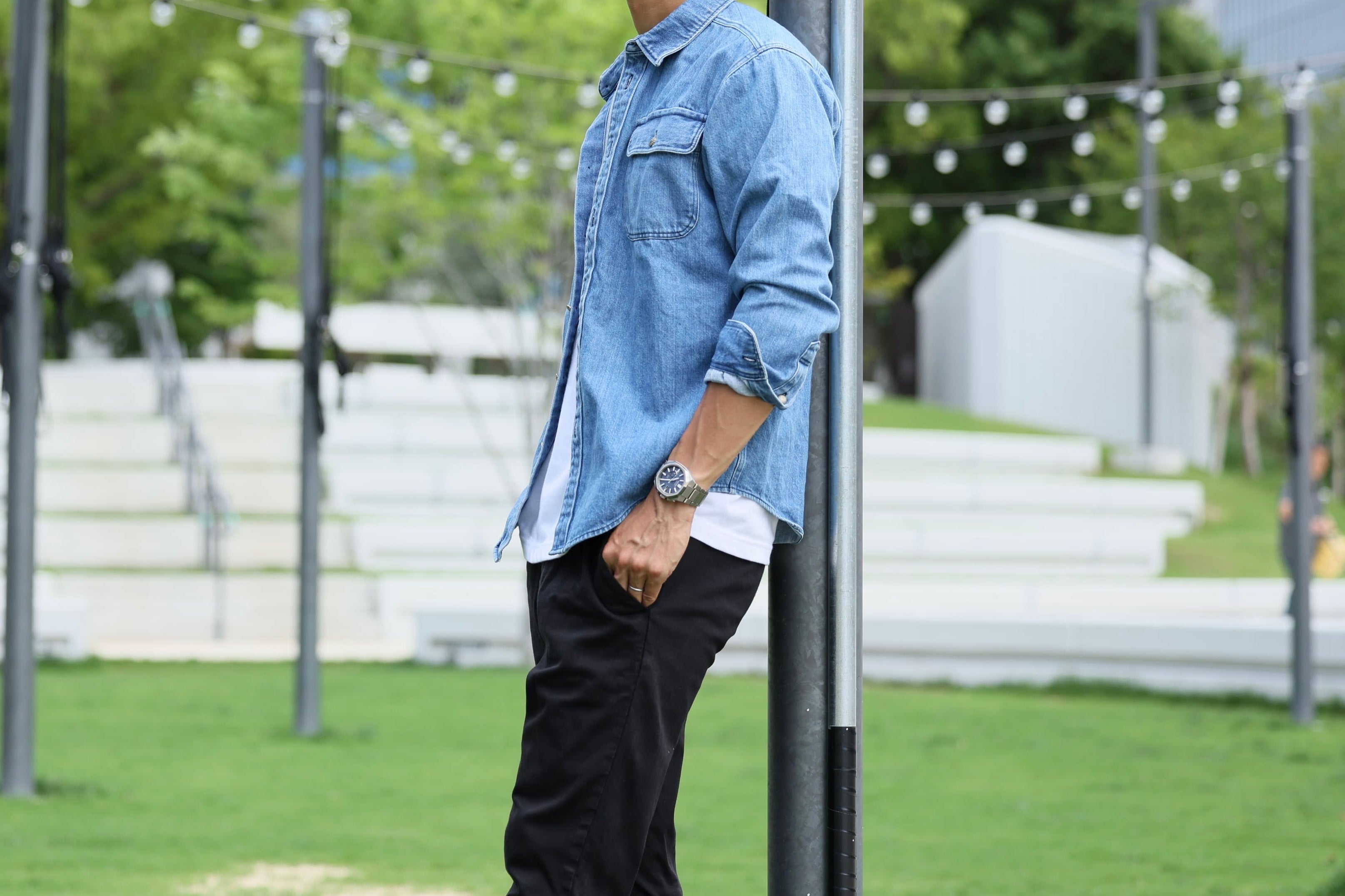 “Blue denim shirt”that can be worn beautifully