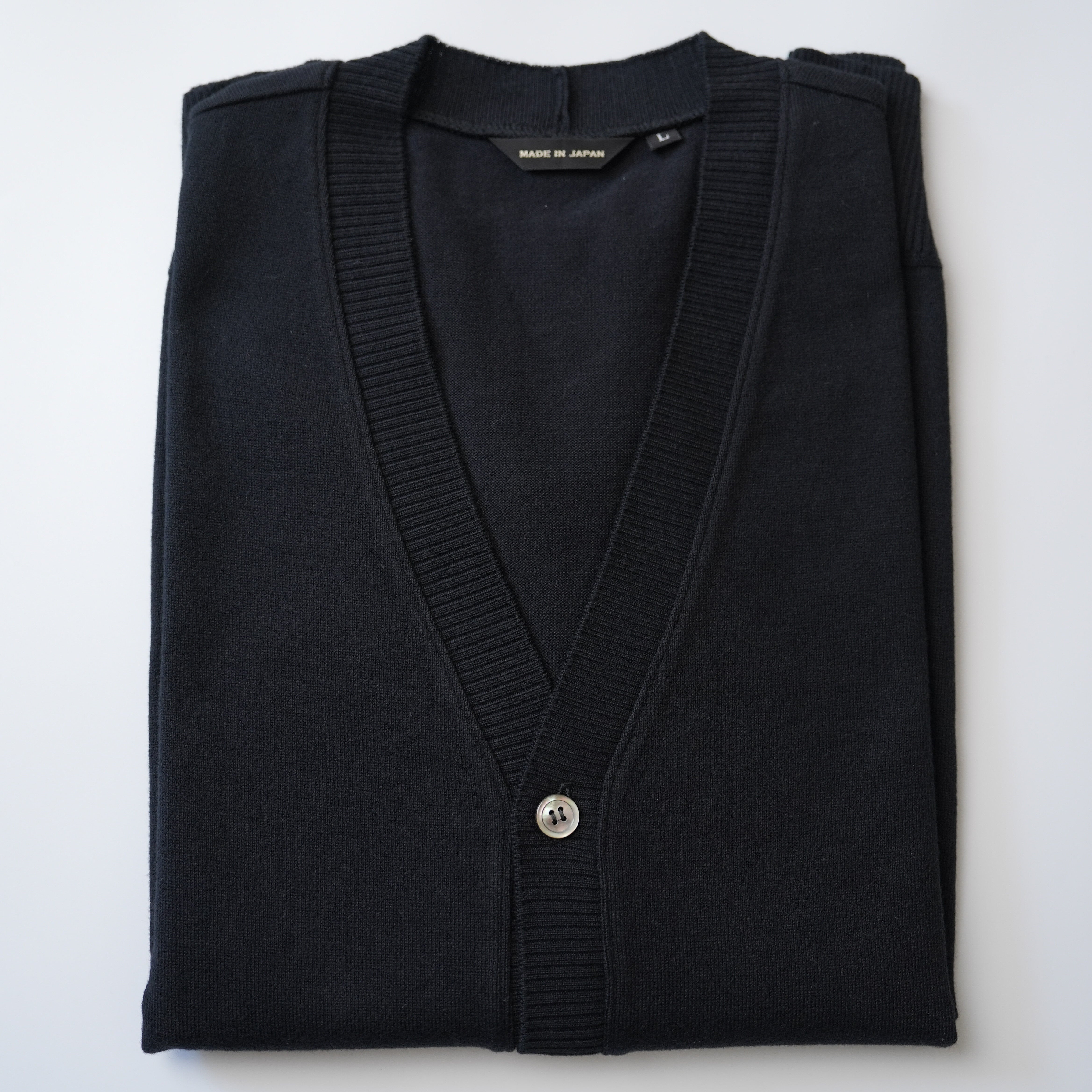 Effortlessly Elegant: Cashmere-Cotton Signature Cardigan