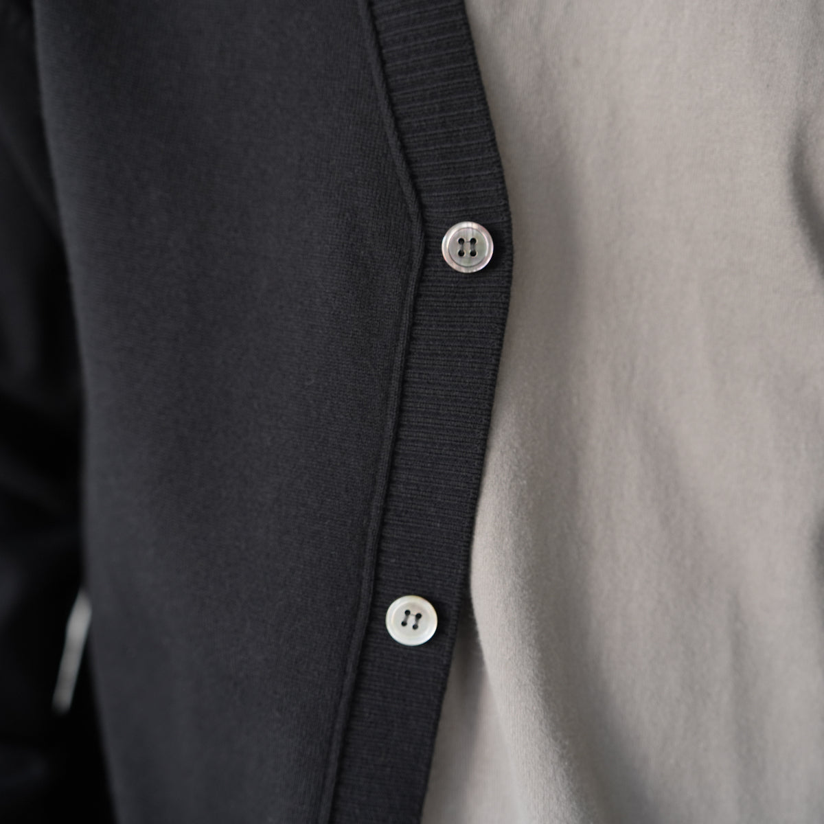 Effortlessly Elegant: Cashmere-Cotton Signature Cardigan