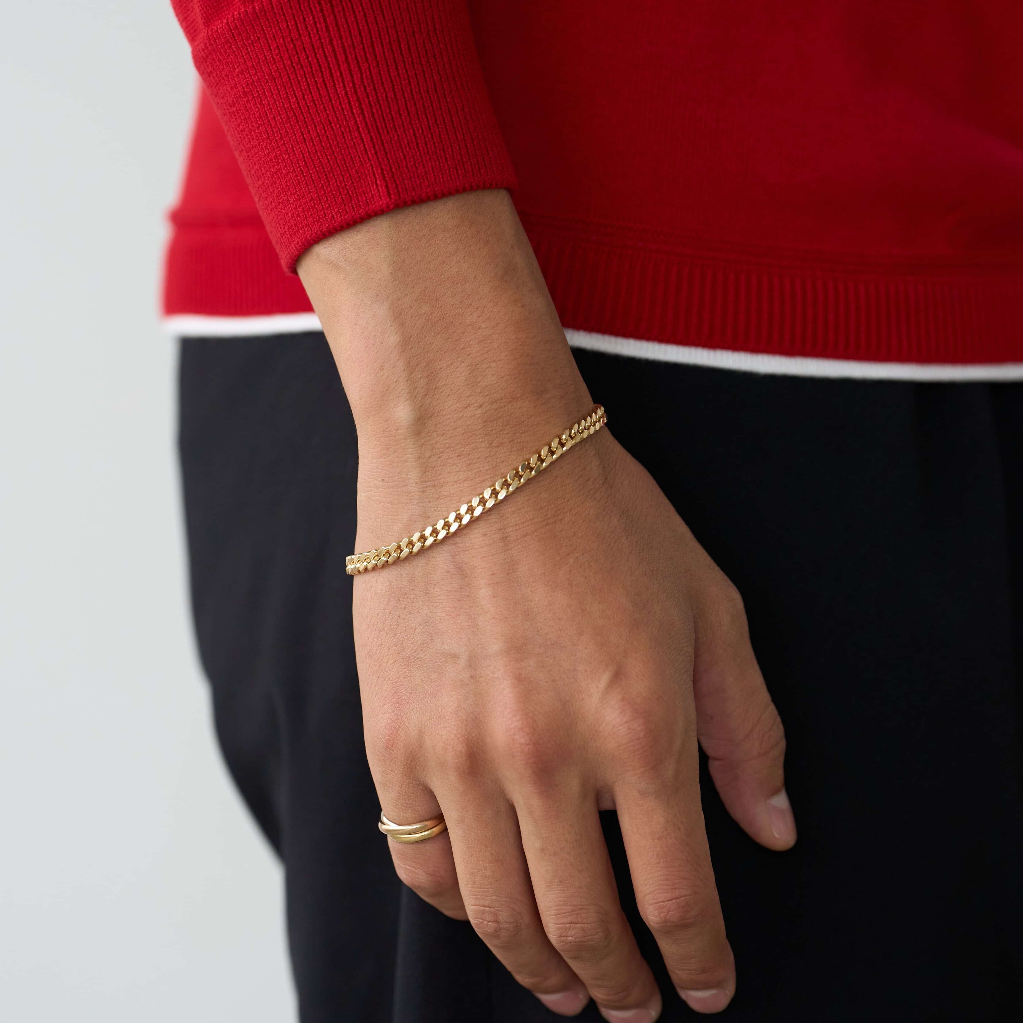 K18 "Gold Kihei (Curb Chain)" *Authentic Weight, Luster, and Sophistication for Your Wrist*